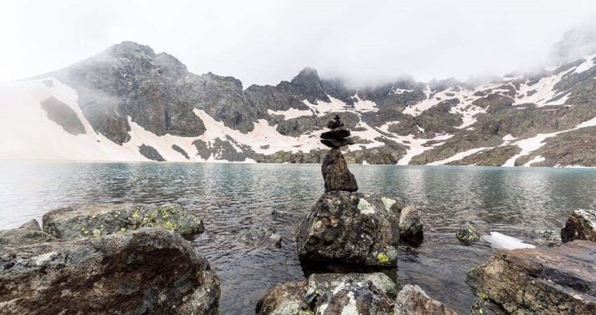 Kaçkar Dağlarının Zirvesine Yolculuk / Trekking Turu