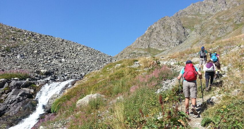 Kaçkar Dağlarının Zirvesine Yolculuk / Trekking Turu