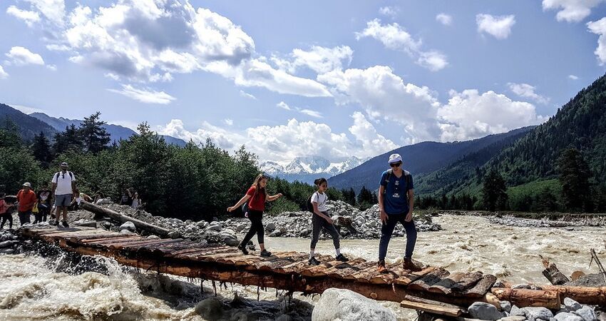 Kafkaslara Yolculuk / Svaneti - Mestia-Ushguli / Doğa,Kültür,Fotoğraf ve Treking Turu 