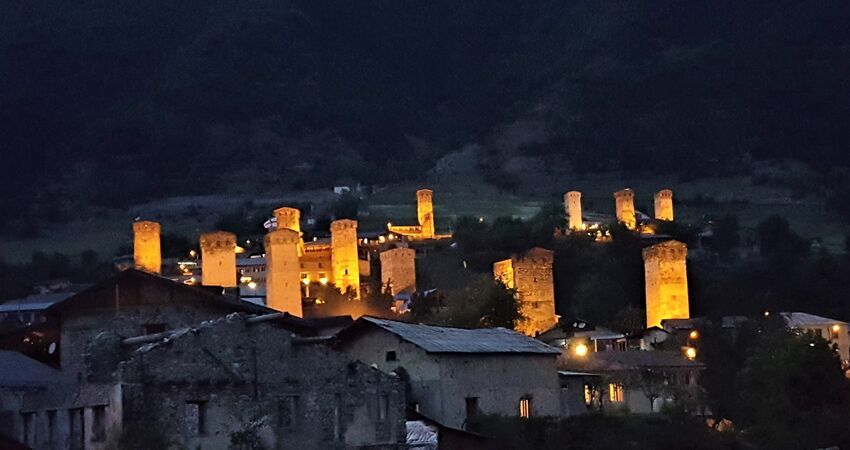 Kafkaslara Yolculuk / Svaneti - Mestia-Ushguli / Doğa,Kültür,Fotoğraf ve Treking Turu 