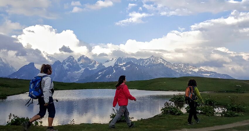 Kafkaslara Yolculuk / Svaneti - Mestia-Ushguli / Doğa,Kültür,Fotoğraf ve Treking Turu 