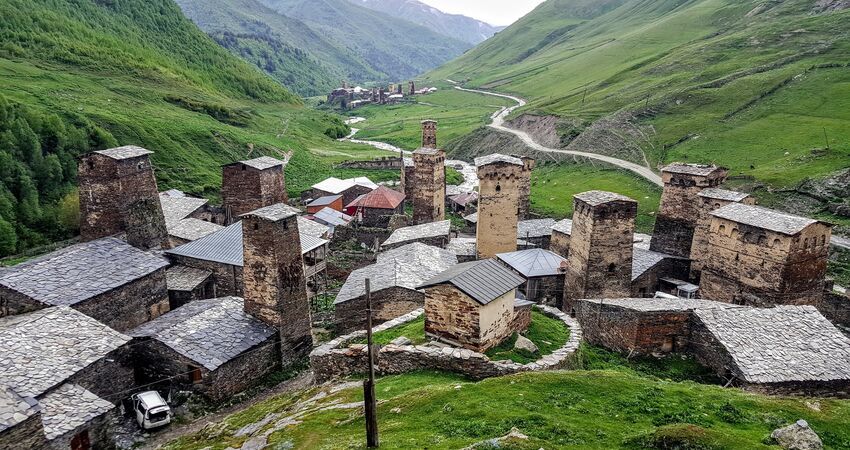 Kafkaslara Yolculuk / Svaneti - Mestia-Ushguli / Doğa,Kültür,Fotoğraf ve Treking Turu 