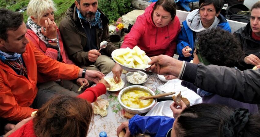 Kaçkar Dağları  Hemşin Vadileri ve  Yaylaları /Doğa -Fotoğraf ve  Trekking  Turu