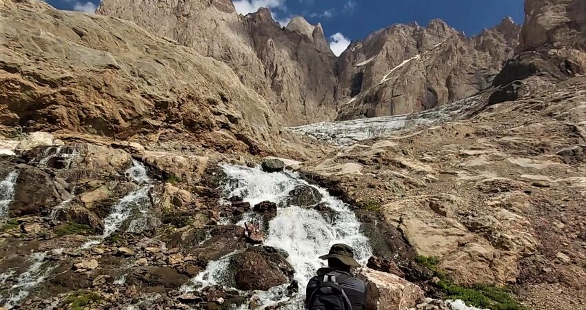 Hakkari Coğrafyasında ,Doğa, Fotoğraf ve Kültür Turu