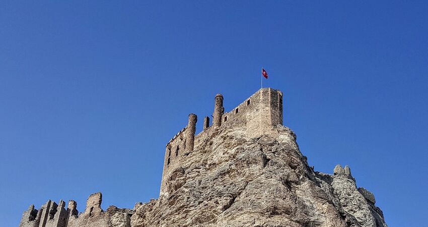 Hakkari Coğrafyasında ,Doğa, Fotoğraf ve Kültür Turu
