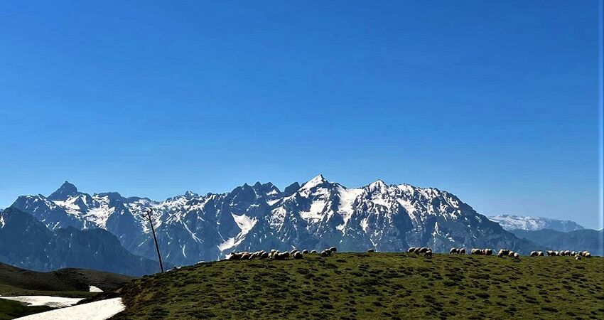 Hakkari Coğrafyasında ,Doğa, Fotoğraf ve Kültür Turu