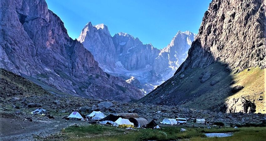 Hakkari Coğrafyasında ,Doğa, Fotoğraf ve Kültür Turu