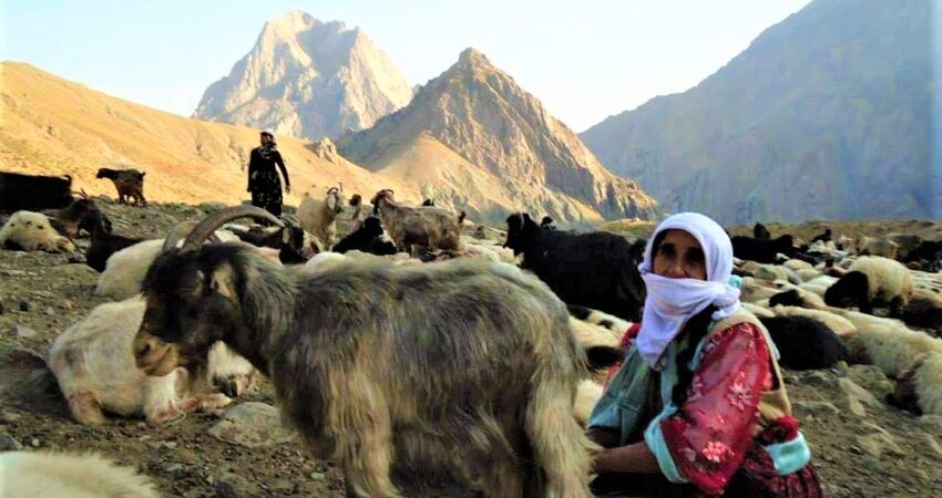 Hakkari Coğrafyasında ,Doğa, Fotoğraf ve Kültür Turu